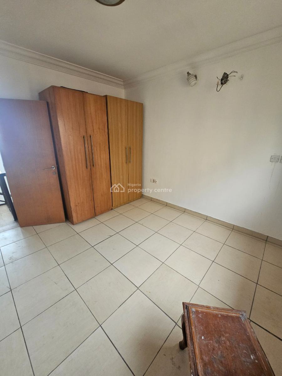 2-bedroom Terrace, Lekki Phase 1, Lekki, Lagos, Terraced Duplex for Rent