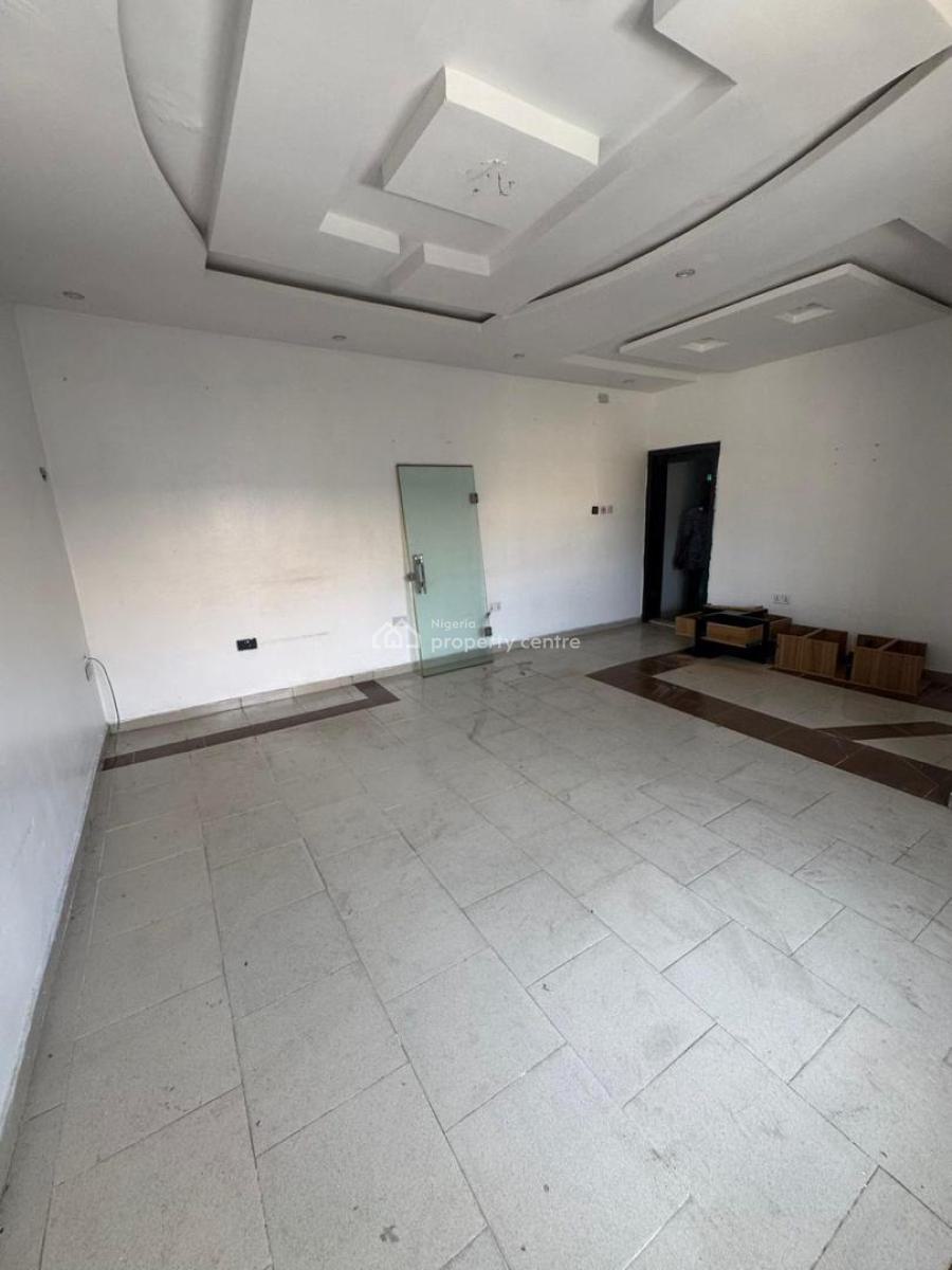 a Vacant Shop Or Office Space Inside a Plaza, Lekki Phase One, Lekki Phase 1, Lekki, Lagos, Office Space for Rent
