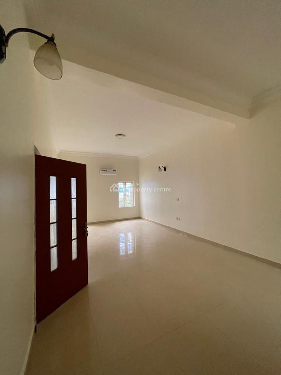 Luxurious 3 Bedrooms Spacious & Serviced Duplex, Bq, Pool, Garden, Serene Neighborhood, Katampe Extension, Katampe, Abuja, Terraced Duplex for Rent