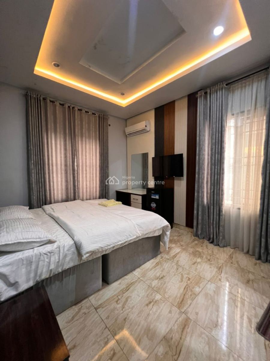Luxury 3 Beds Flat Apartment, Gilmore, Jahi, Abuja, Flat / Apartment for Rent