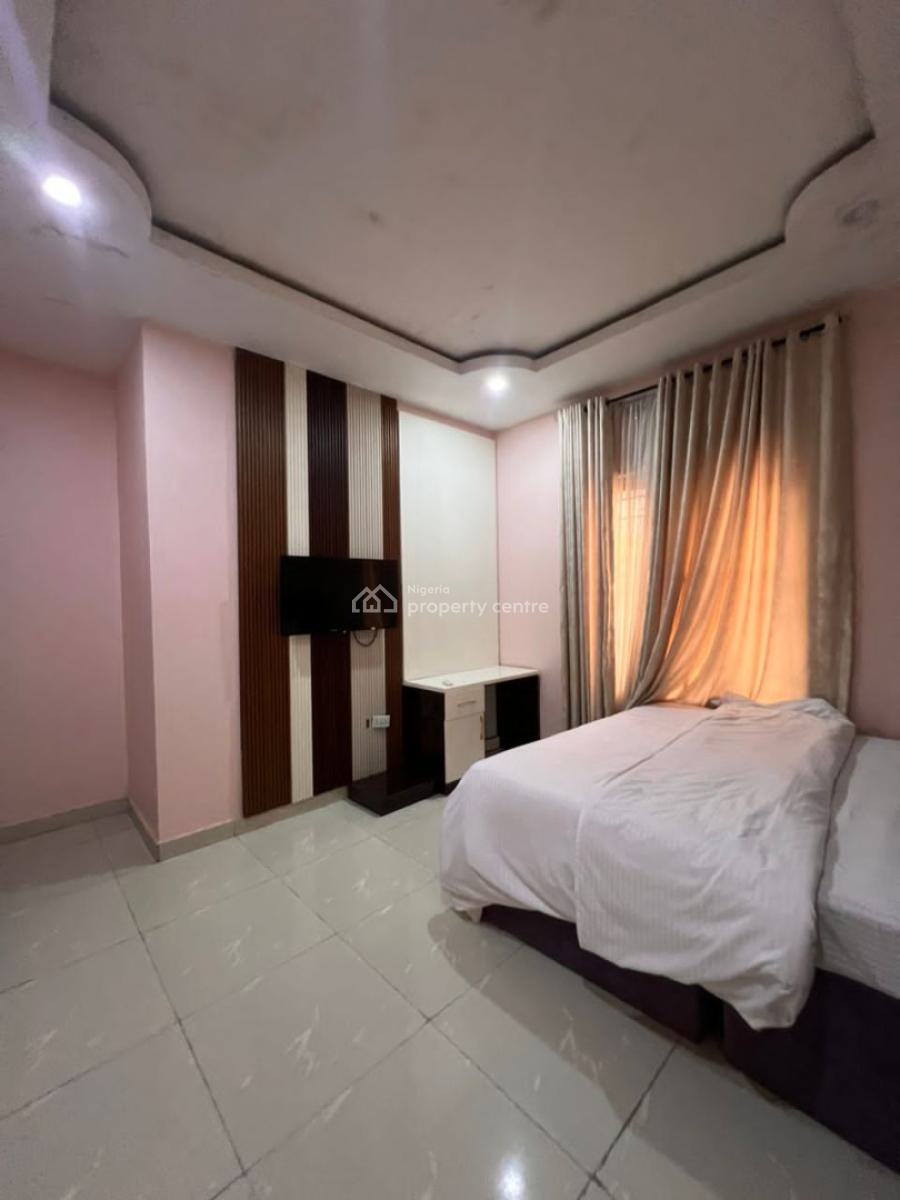 Luxury 3 Beds Flat Apartment, Gilmore, Jahi, Abuja, Flat / Apartment for Rent