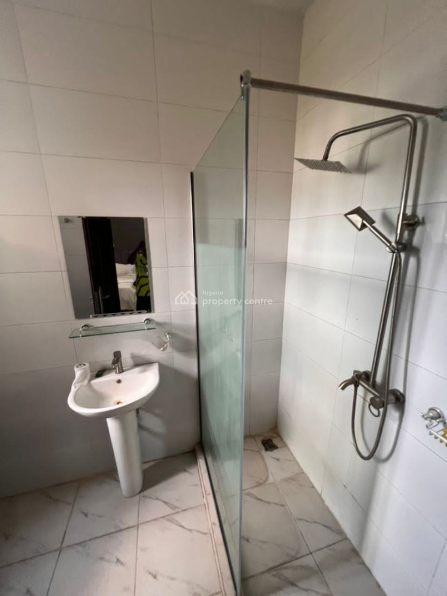 Luxury 3 Beds Flat Apartment, Gilmore, Jahi, Abuja, Flat / Apartment for Rent