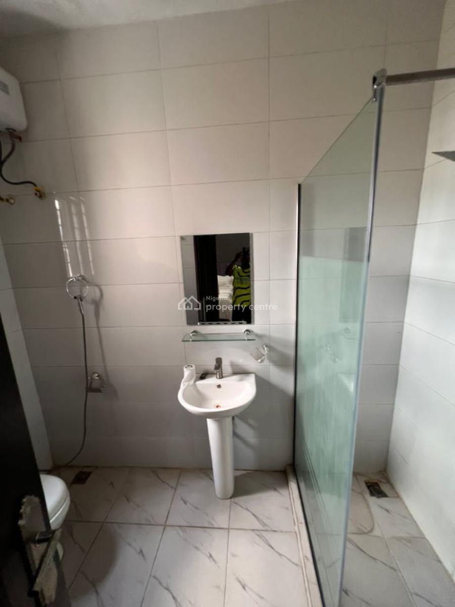 Luxury 3 Beds Flat Apartment, Gilmore, Jahi, Abuja, Flat / Apartment for Rent