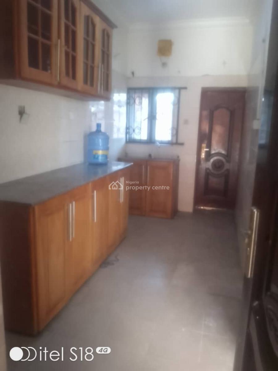 Luxury and Neat 3 Bedroom Apartment in a Secured Estate, University View Estate, Sangotedo, Ajah, Lagos, Flat / Apartment for Rent