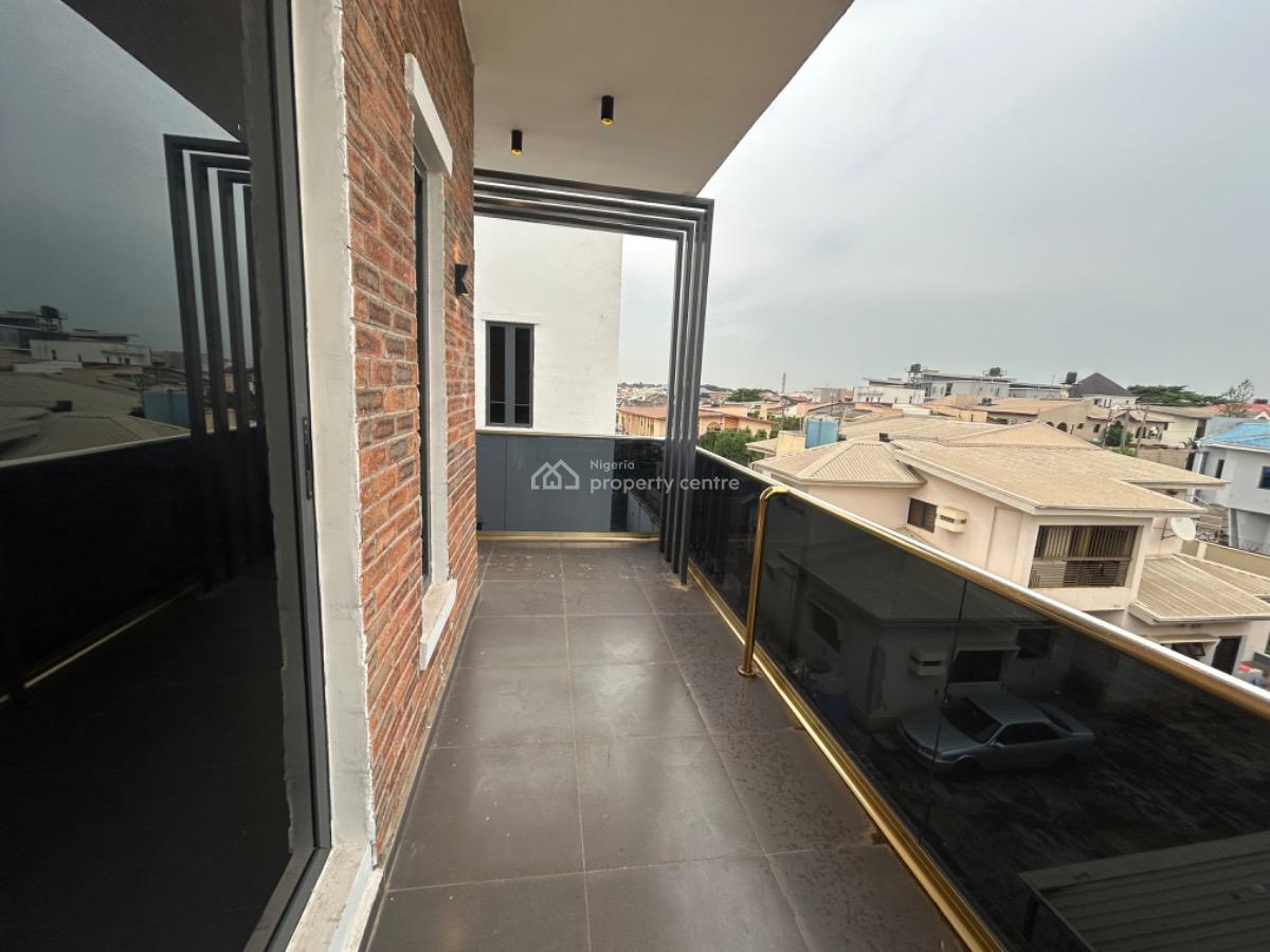 4 Bedroom Duplex with Two Units of a Room & Parlor and 1 Bq on Ground, Gra Phase 2, Magodo, Lagos, Detached Duplex for Sale