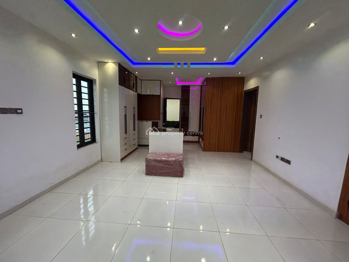 4 Bedroom Duplex with Two Units of a Room & Parlor and 1 Bq on Ground, Gra Phase 2, Magodo, Lagos, Detached Duplex for Sale
