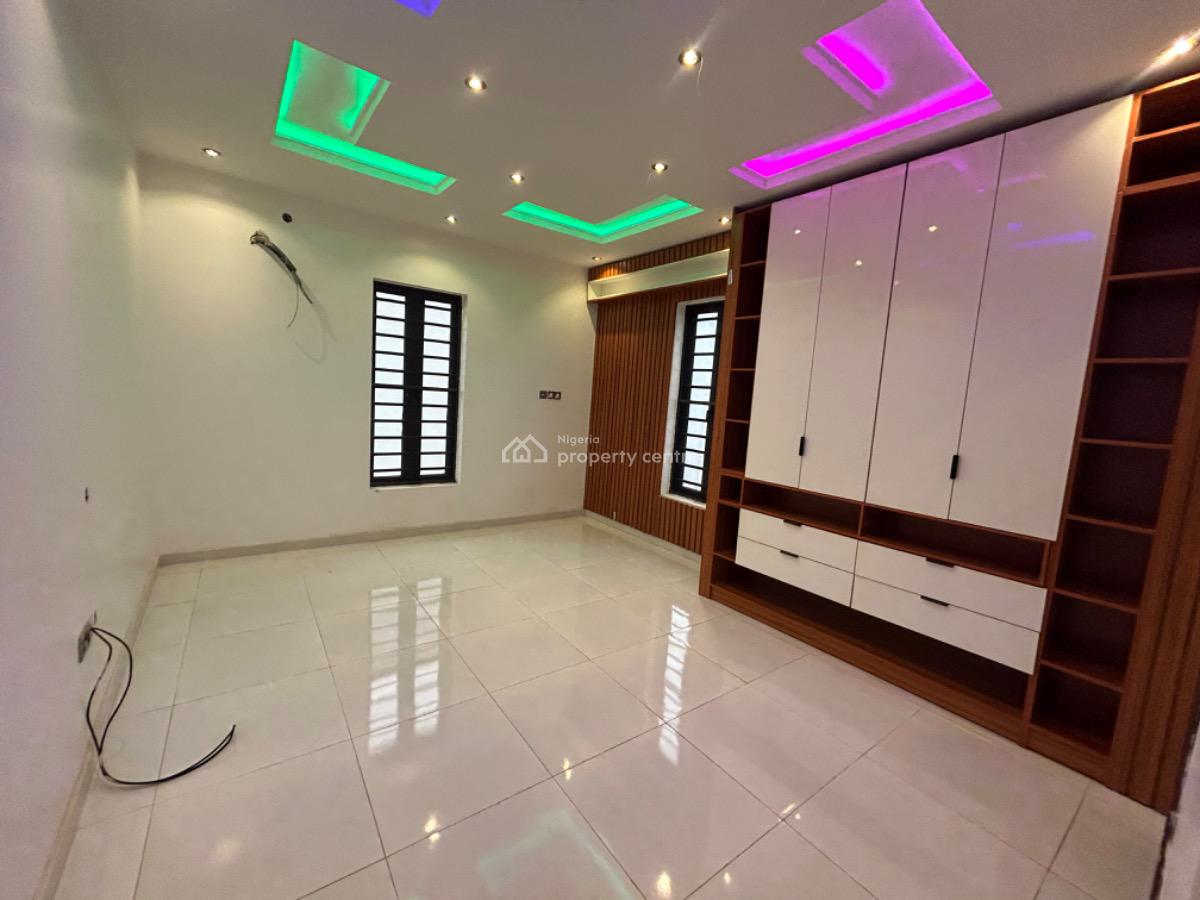 4 Bedroom Duplex with Two Units of a Room & Parlor and 1 Bq on Ground, Gra Phase 2, Magodo, Lagos, Detached Duplex for Sale