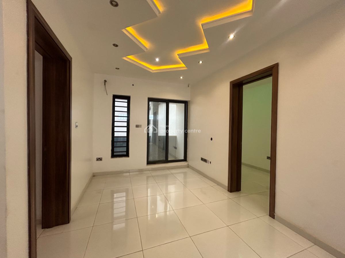 4 Bedroom Duplex with Two Units of a Room & Parlor and 1 Bq on Ground, Gra Phase 2, Magodo, Lagos, Detached Duplex for Sale