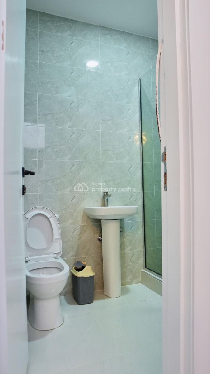 Luxury 4bedrooms Duplex with Snookers, Table Tennis and Other Great Am, By Lagoon Hospital Off Obafemi Awolowo Way Ikeja, Allen, Ikeja, Lagos, Flat / Apartment Short Let