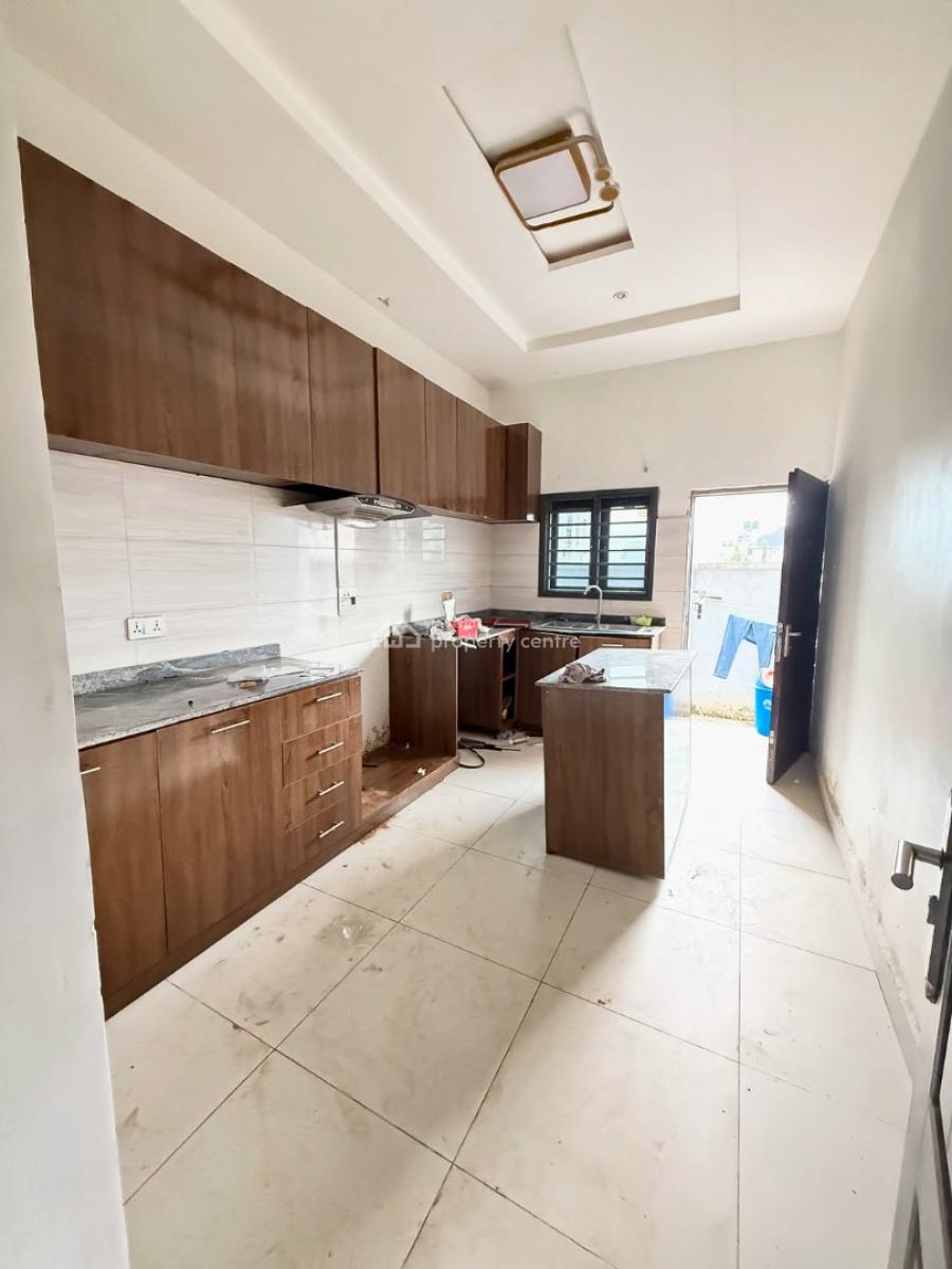 Well Built 2 Beds Flat Apartment, Gilmore, Jahi, Abuja, Flat / Apartment for Rent