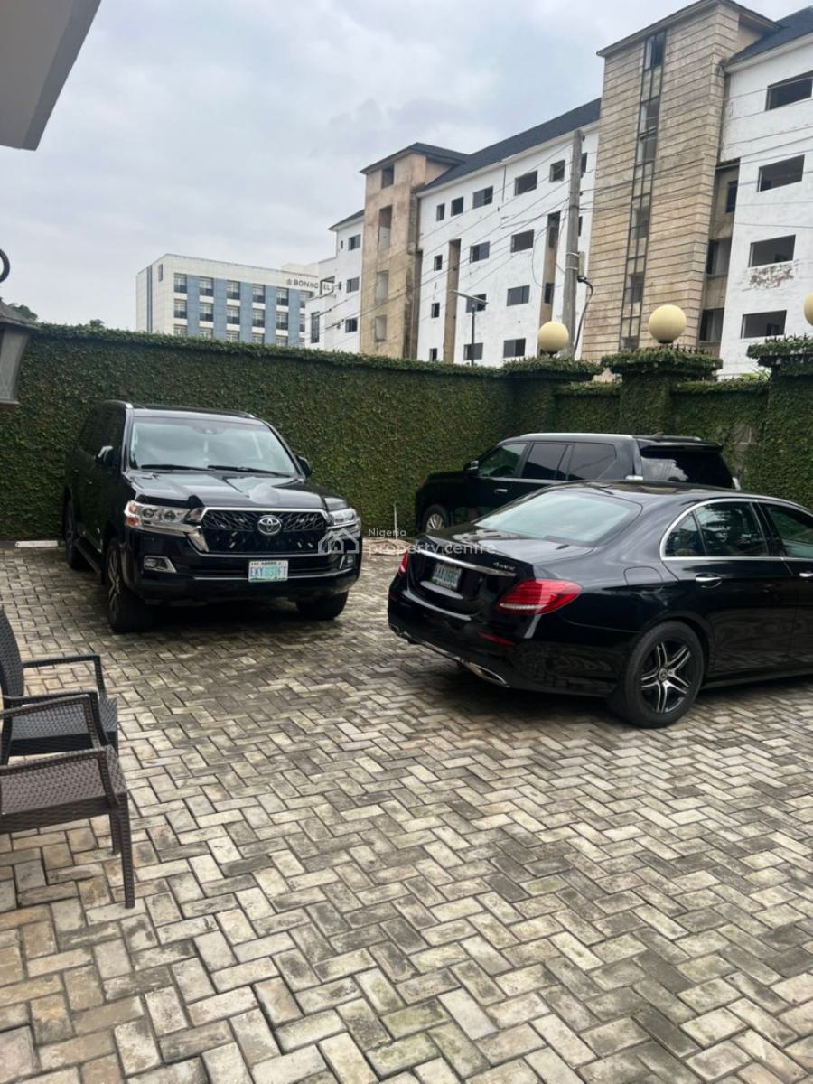 Luxury 8-bedroom Mansion in Ikeja Gra, Lagos, 13b Oduduwa Close, Ikeja Gra, Ikeja, Lagos, Detached Duplex for Sale