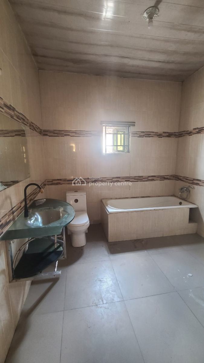Renovated 4 Bedroom Duplex, New Road, Lekki, Lagos, Detached Duplex for Rent