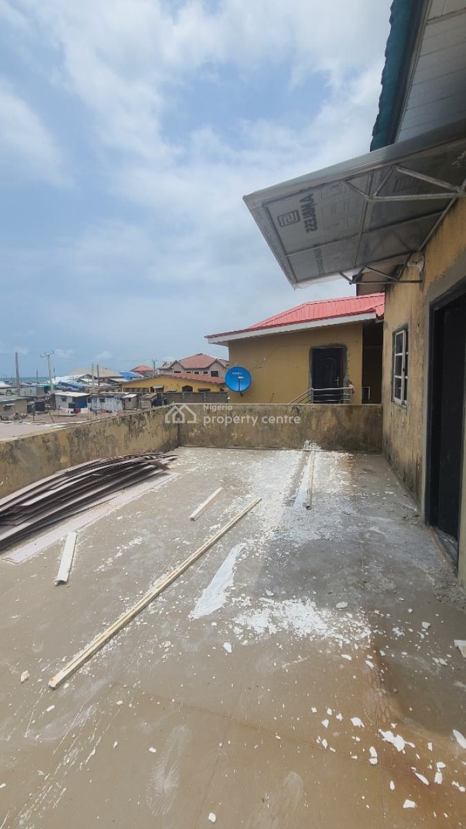 Renovated 4 Bedroom Duplex, New Road, Lekki, Lagos, Detached Duplex for Rent