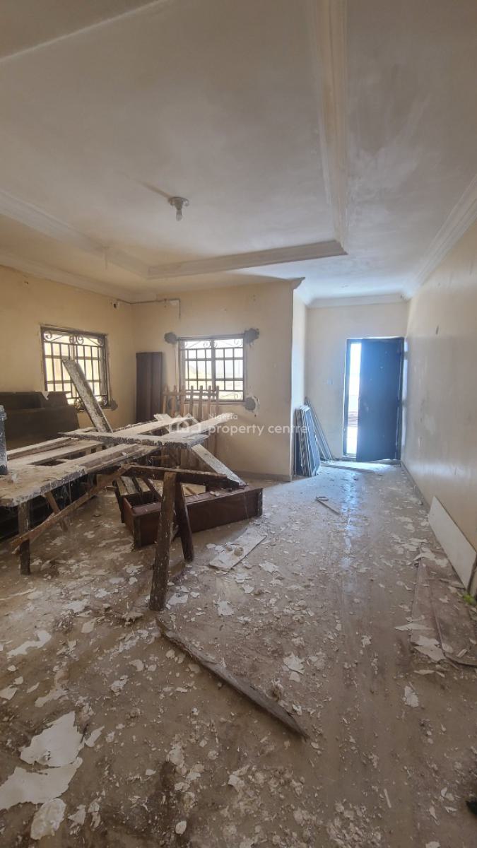 Renovated 4 Bedroom Duplex, New Road, Lekki, Lagos, Detached Duplex for Rent