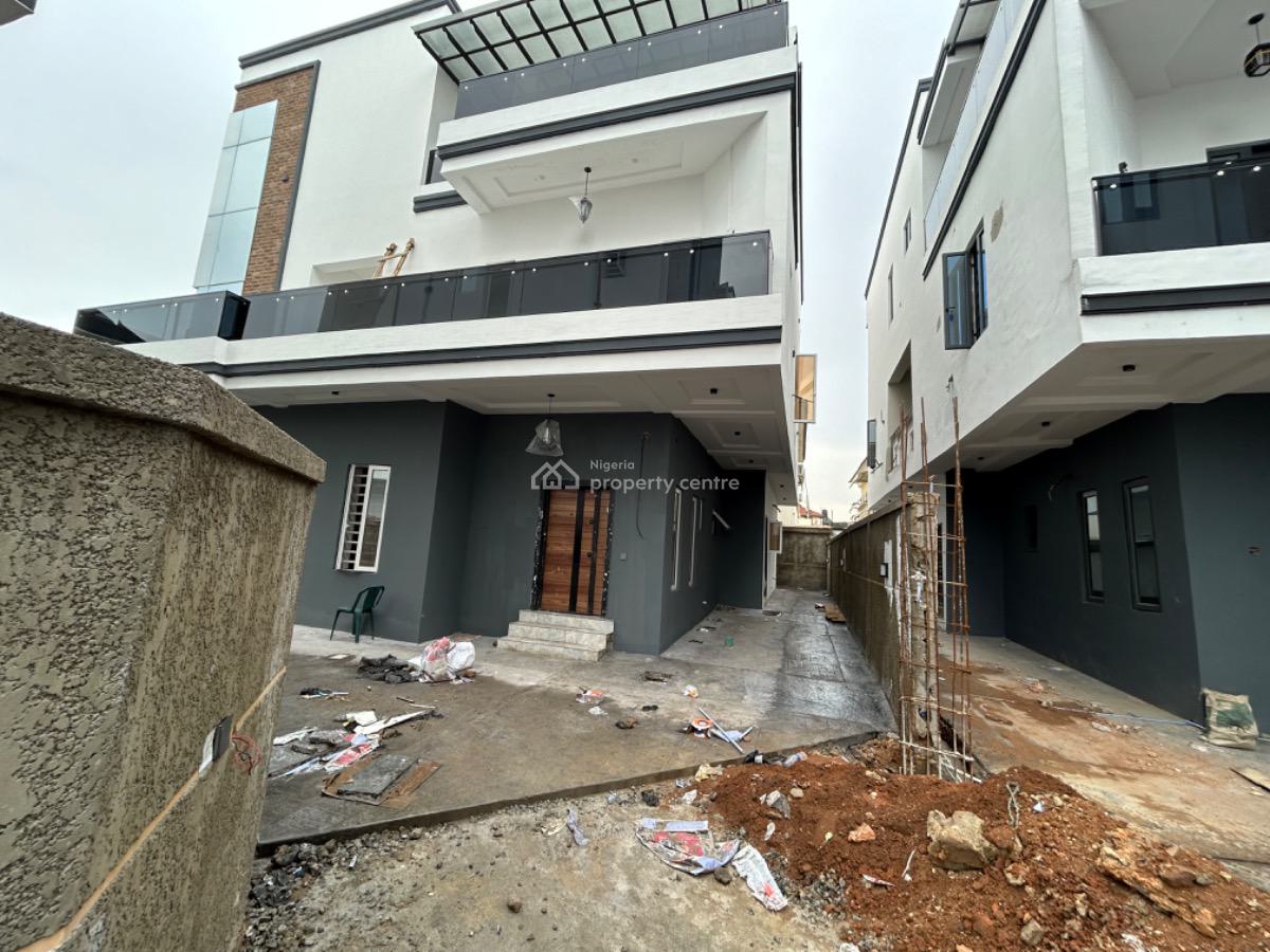 Very Spacious 5 Bedroom Detached Duplex with Bq, Gra Phase 2, Magodo, Lagos, Detached Duplex for Sale