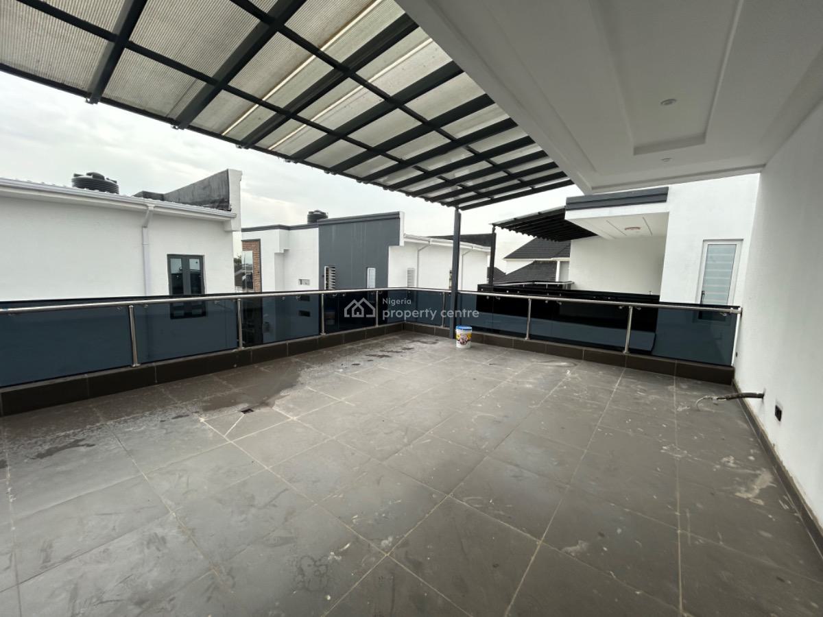 Very Spacious 5 Bedroom Detached Duplex with Bq, Gra Phase 2, Magodo, Lagos, Detached Duplex for Sale