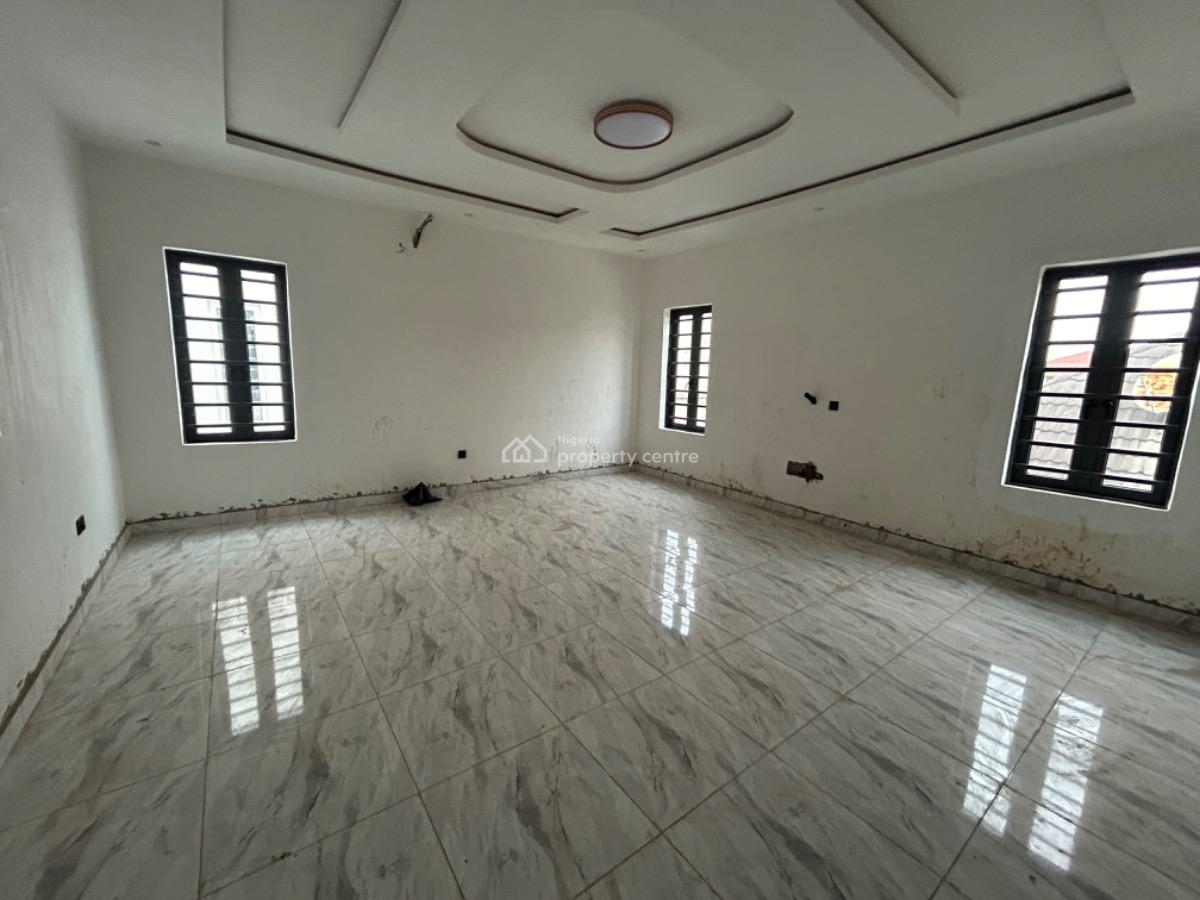 Very Spacious 5 Bedroom Detached Duplex with Bq, Gra Phase 2, Magodo, Lagos, Detached Duplex for Sale