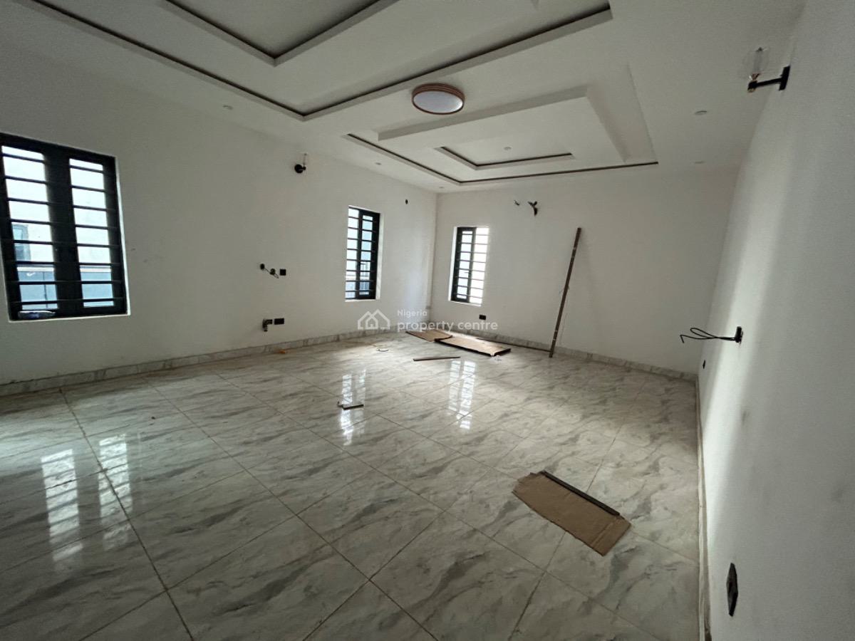 Very Spacious 5 Bedroom Detached Duplex with Bq, Gra Phase 2, Magodo, Lagos, Detached Duplex for Sale