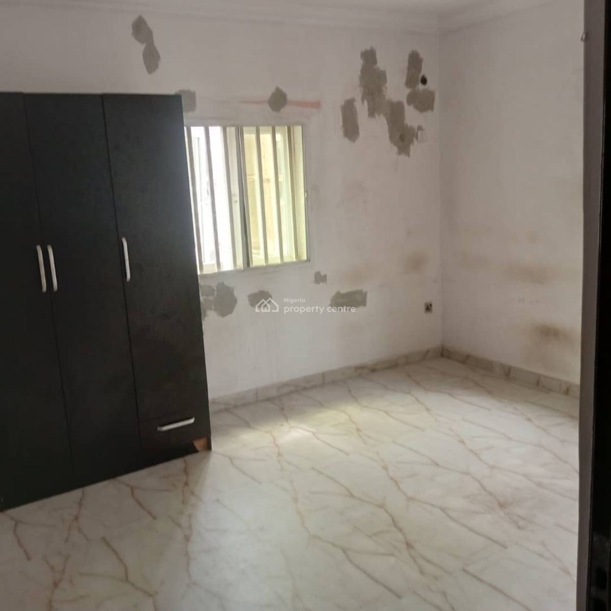 Spacious and Neat 3 Bedroom Apartment in a Secured Estate, Ocean Palm Estate, Sangotedo, Ajah, Lagos, Flat / Apartment for Rent