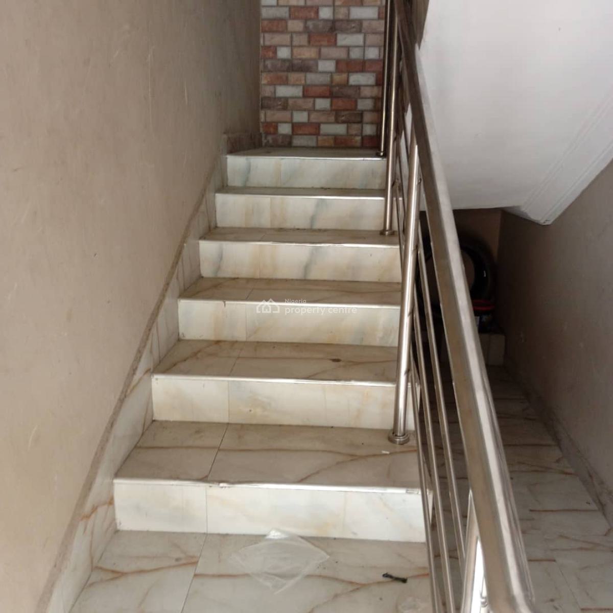 Spacious and Neat 3 Bedroom Apartment in a Secured Estate, Ocean Palm Estate, Sangotedo, Ajah, Lagos, Flat / Apartment for Rent