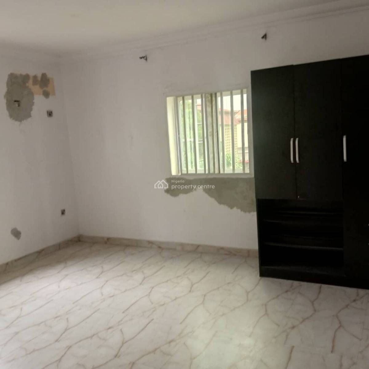 Spacious and Neat 3 Bedroom Apartment in a Secured Estate, Ocean Palm Estate, Sangotedo, Ajah, Lagos, Flat / Apartment for Rent