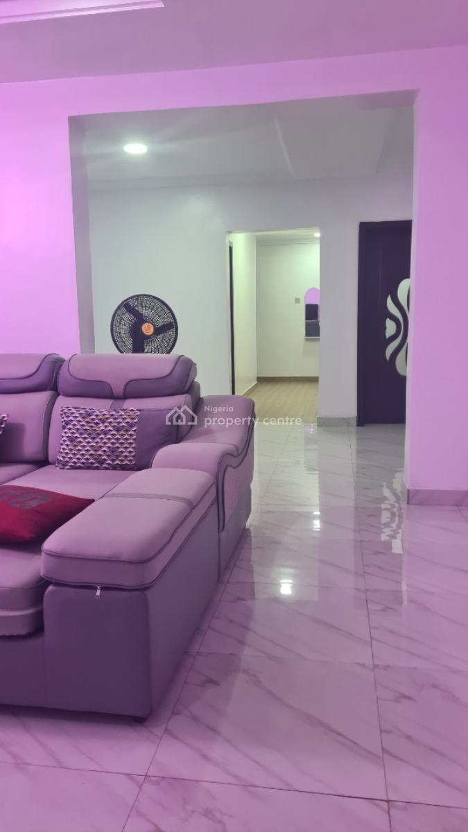 Luxurious 3-bedroom Apartment, Afra Estate, Olutoye Crescent, Adeniyi Jones, Adeniyi Jones, Ikeja, Lagos, Flat / Apartment Short Let