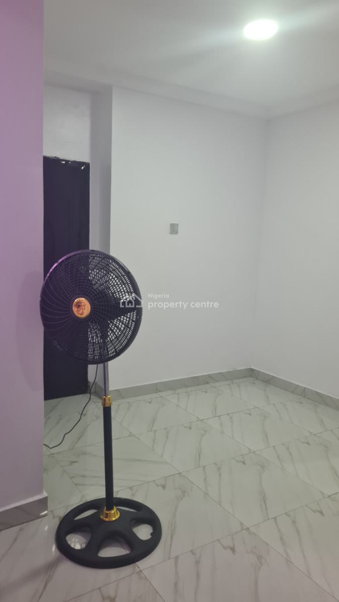 Luxurious 3-bedroom Apartment, Afra Estate, Olutoye Crescent, Adeniyi Jones, Adeniyi Jones, Ikeja, Lagos, Flat / Apartment Short Let