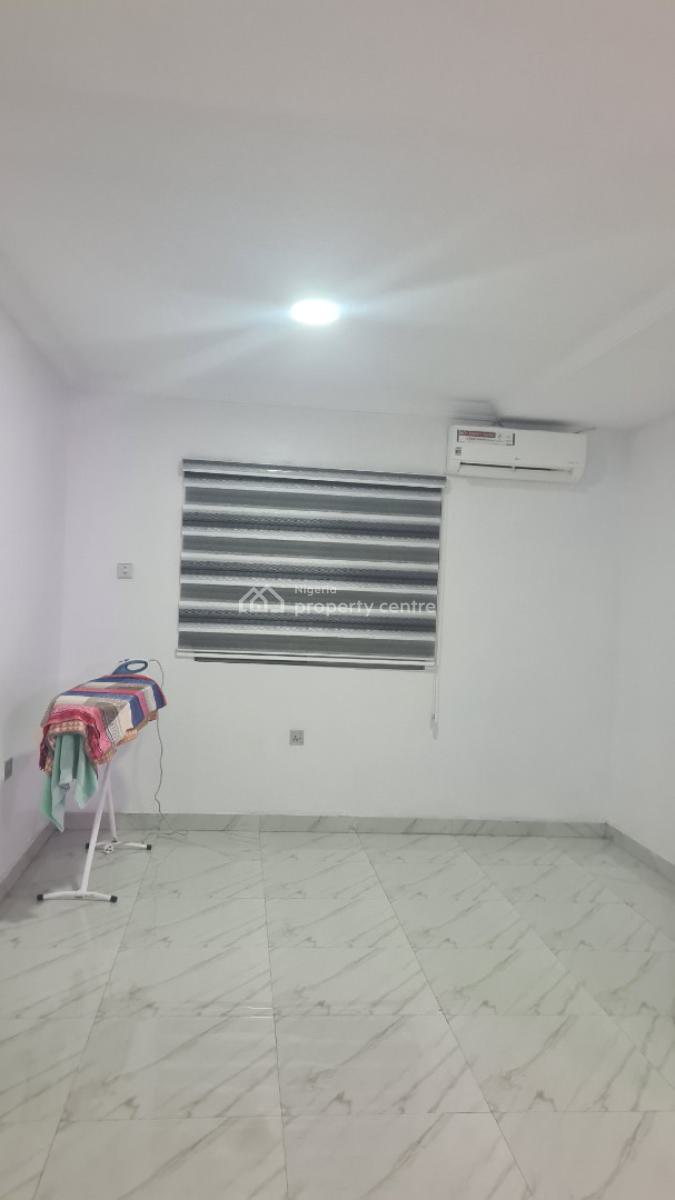 Luxurious 3-bedroom Apartment, Afra Estate, Olutoye Crescent, Adeniyi Jones, Adeniyi Jones, Ikeja, Lagos, Flat / Apartment Short Let