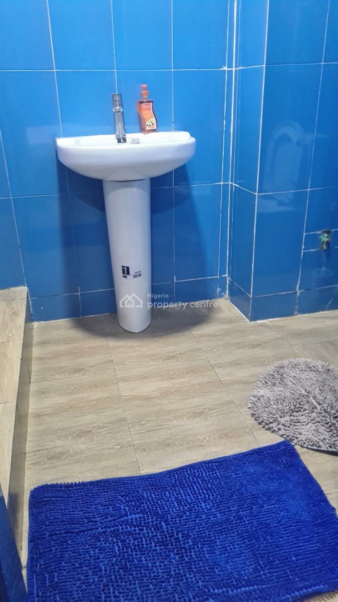 Luxurious 3-bedroom Apartment, Afra Estate, Olutoye Crescent, Adeniyi Jones, Adeniyi Jones, Ikeja, Lagos, Flat / Apartment Short Let