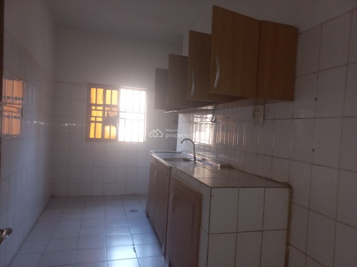 Clean 3 Bedrooms Flat [ First Floor], By Vio, Mabushi, Abuja, House for Rent