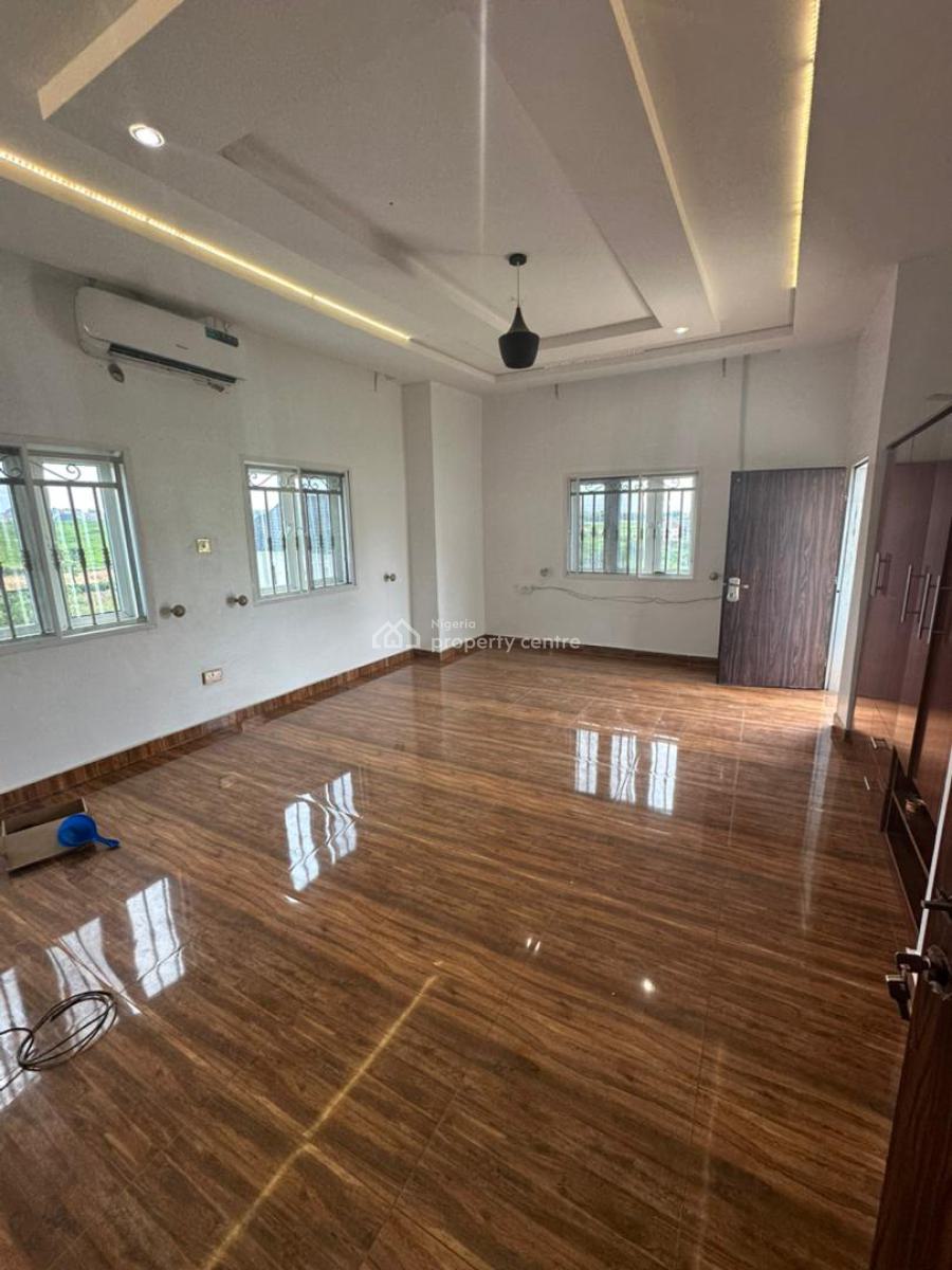 Well Finished 2 Bedrooms Flat, Gwarinpa Extension, Gwarinpa, Abuja, Flat / Apartment for Rent