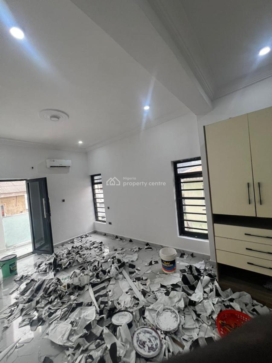 Well Renovated 2 Bedrooms Flat, Orchid, Lekki, Lagos, Flat / Apartment for Rent