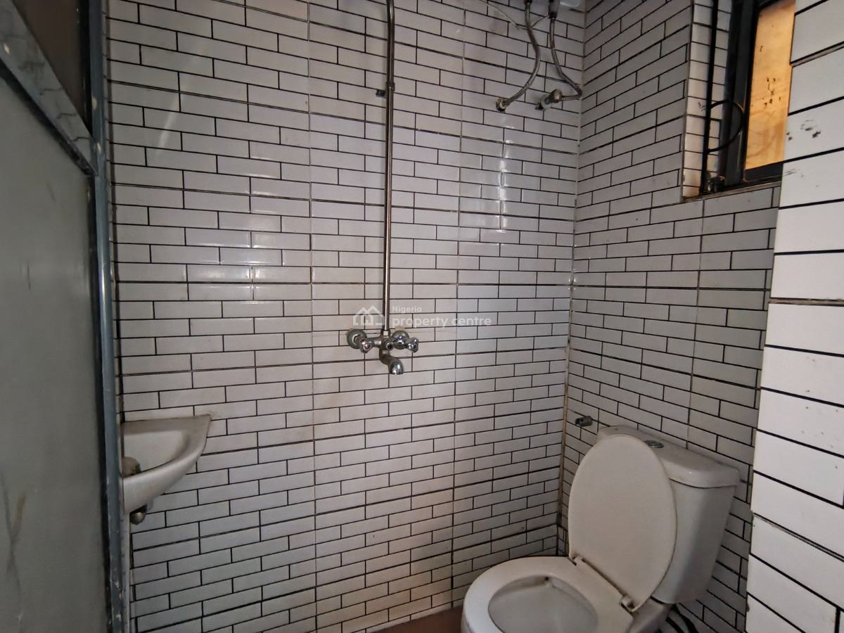 2 Bedrooms Flat, Itamaga, Ikorodu, Lagos, Flat / Apartment for Rent