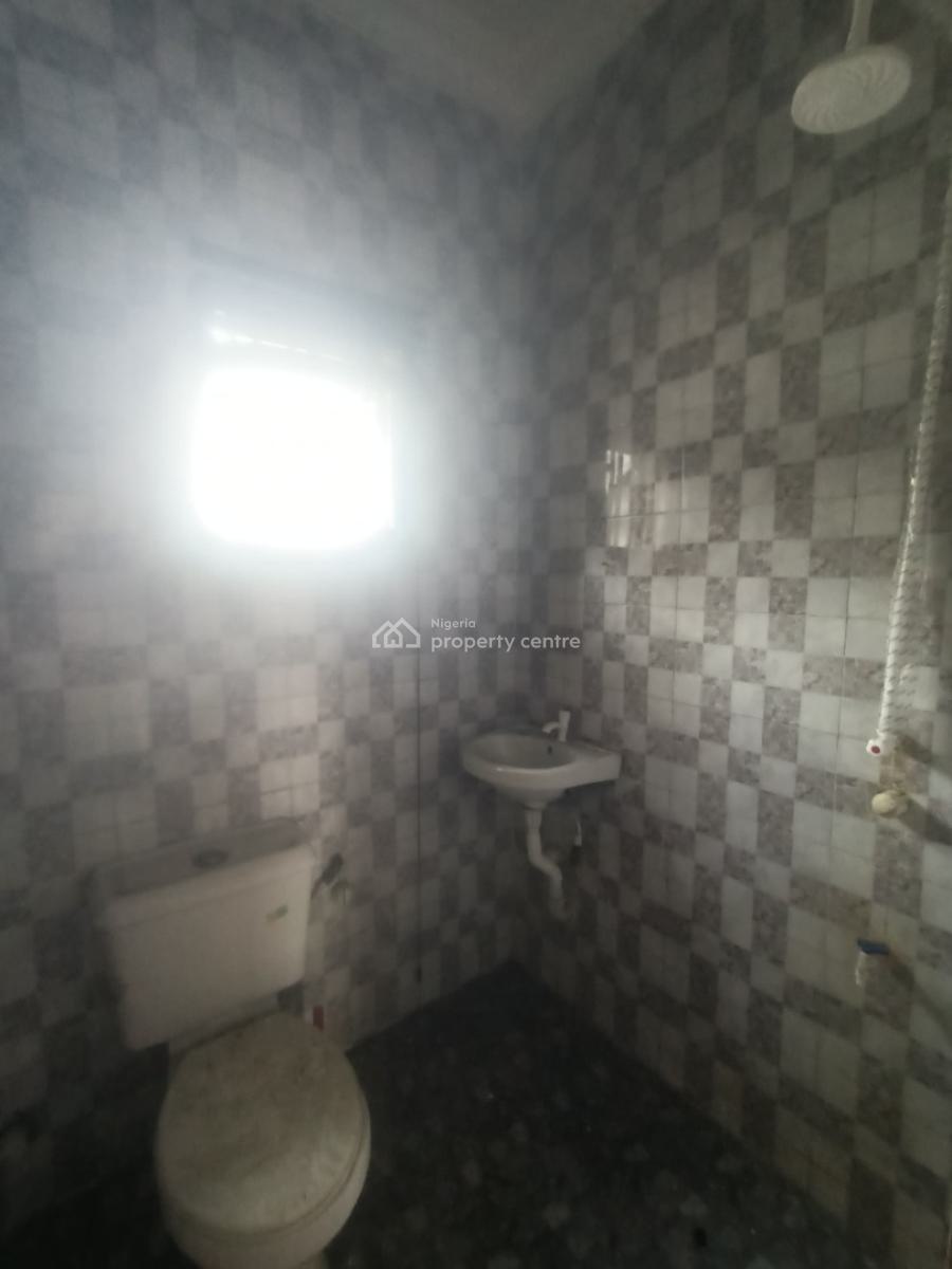 Standard and Clean 2 Bedrooms Apartment, Ado Road, Before The Roundabout, Ado, Ajah, Lagos, Flat / Apartment for Rent