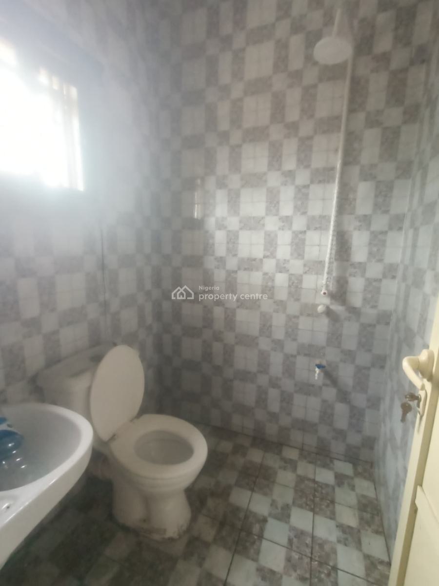 Standard and Clean 2 Bedrooms Apartment, Ado Road, Before The Roundabout, Ado, Ajah, Lagos, Flat / Apartment for Rent