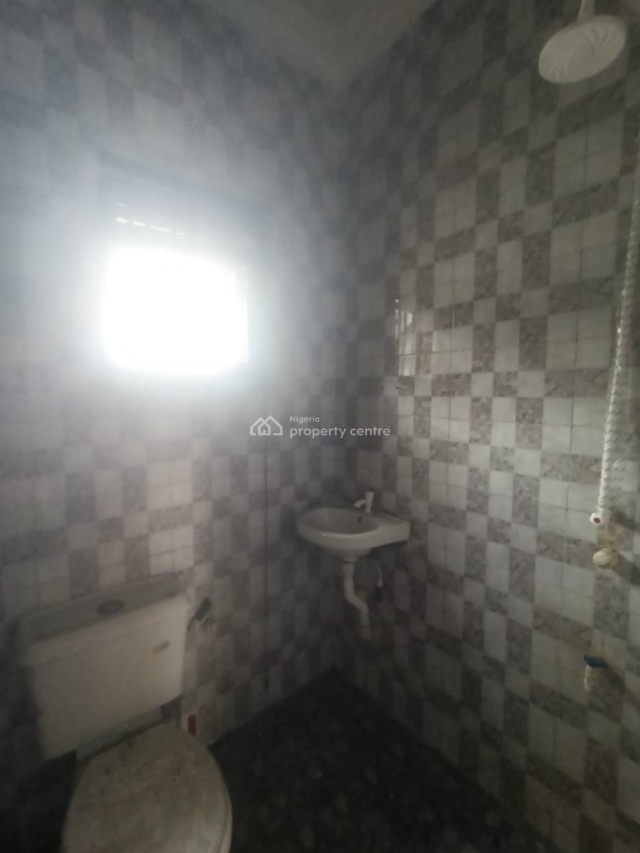 Standard and Clean 2 Bedrooms Apartment, Ado Road, Before The Roundabout, Ado, Ajah, Lagos, Flat / Apartment for Rent