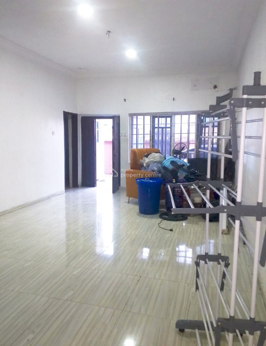 Nice and Standard 3 Bedrooms Flat, Onishon, Lakowe Area, Ajah, Lagos, Flat / Apartment for Rent