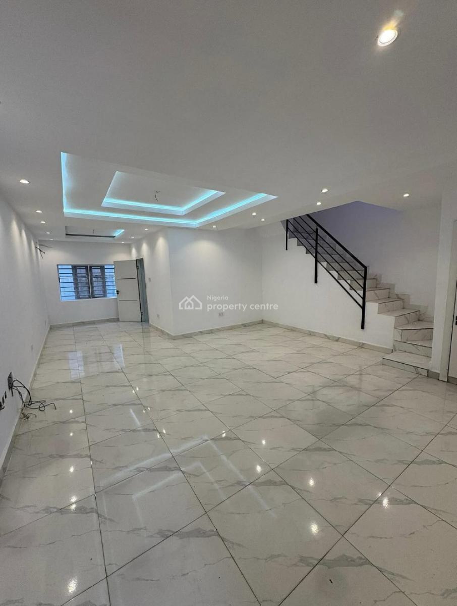 Beautiful 4-bedroom Terrace with a Bq, Lekki Phase 1, Lekki, Lagos, Terraced Duplex for Rent