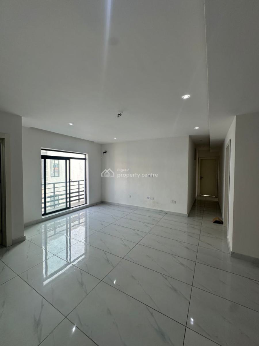 Newly Built 3 Bedroom Apartment on The 2nd Floor with Bq, Lekki Phase 1, Lekki, Lagos, Flat / Apartment for Rent
