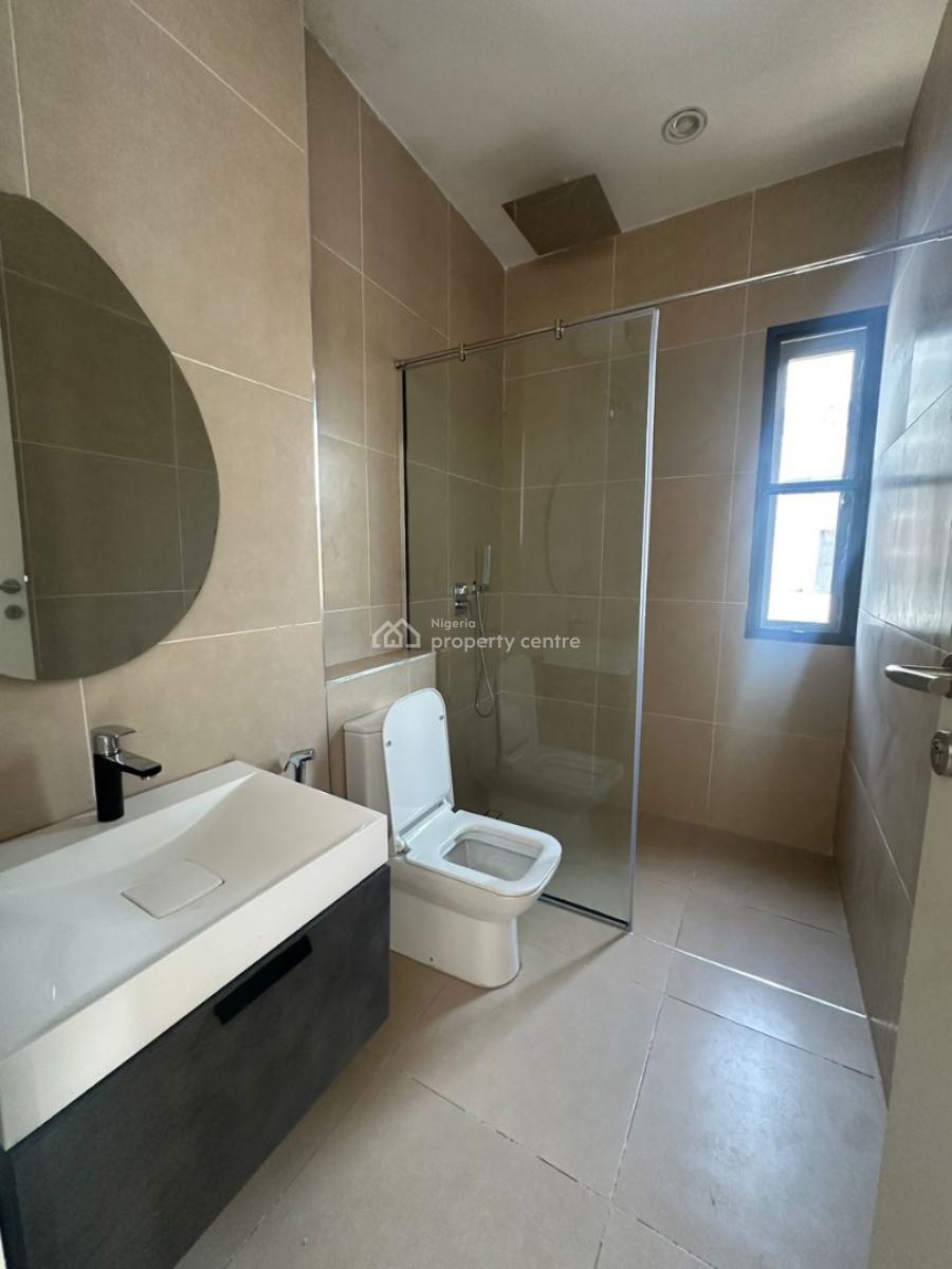Newly Built 3 Bedroom Apartment on The 2nd Floor with Bq, Lekki Phase 1, Lekki, Lagos, Flat / Apartment for Rent
