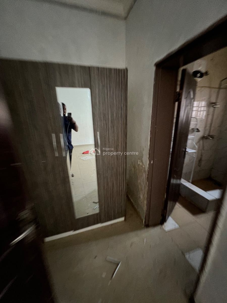 Clean 2 Bedroom Flat, Ground Floor,tarred Rd,, By Wuye Mkt, Wuye, Abuja, Flat / Apartment for Rent