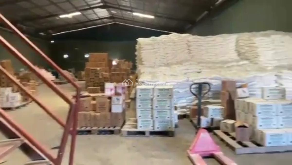 a Bay Warehouse of 1700 Sqmt with Office Space and Very Large Compound, 1st Rainbow Off Oshodi /apapa Express Way Lagos, Oshodi, Lagos, Warehouse for Rent