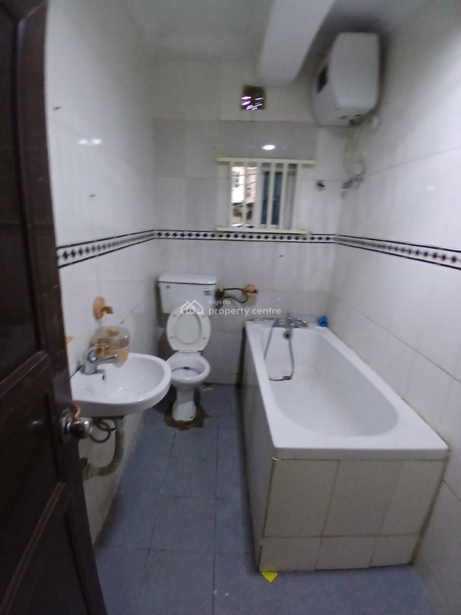 Newly Renovated 3 Bedrooms, Durumi, Abuja, Flat / Apartment for Rent