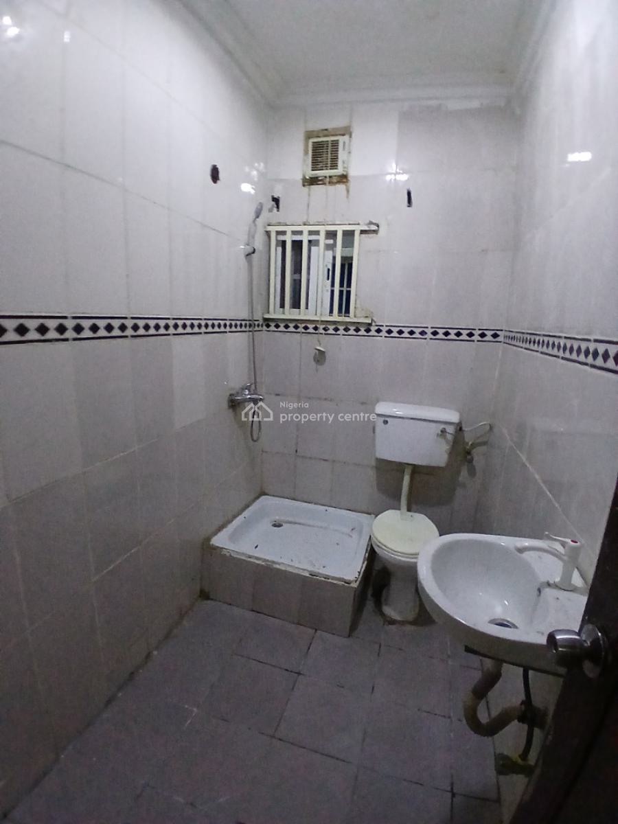 Newly Renovated 3 Bedrooms, Durumi, Abuja, Flat / Apartment for Rent