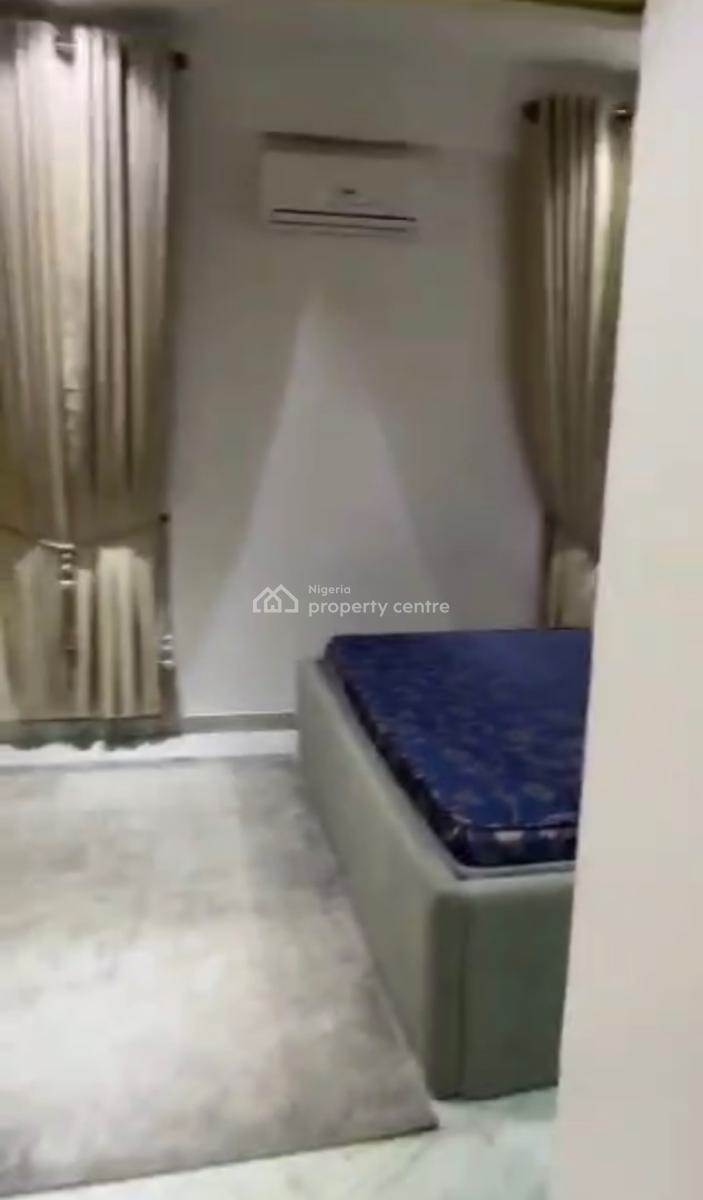 a Fully Furnished and Standard 2 Bedroom Flat, Yabatech Gra, Yaba, Lagos, Flat / Apartment for Rent