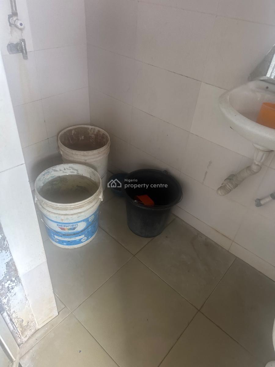 Room Bq, Ilasan, Lekki, Lagos, Self Contain (single Rooms) for Rent