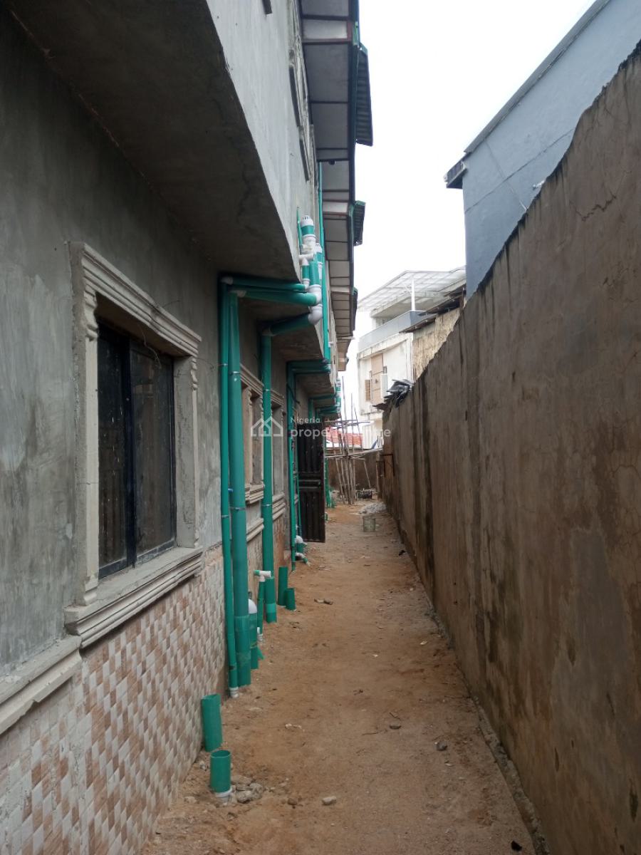 Commercial Building for Hotel/lodging/guesthouse Facing The Road, Badore, Ajah, Lagos, Hotel / Guest House for Rent