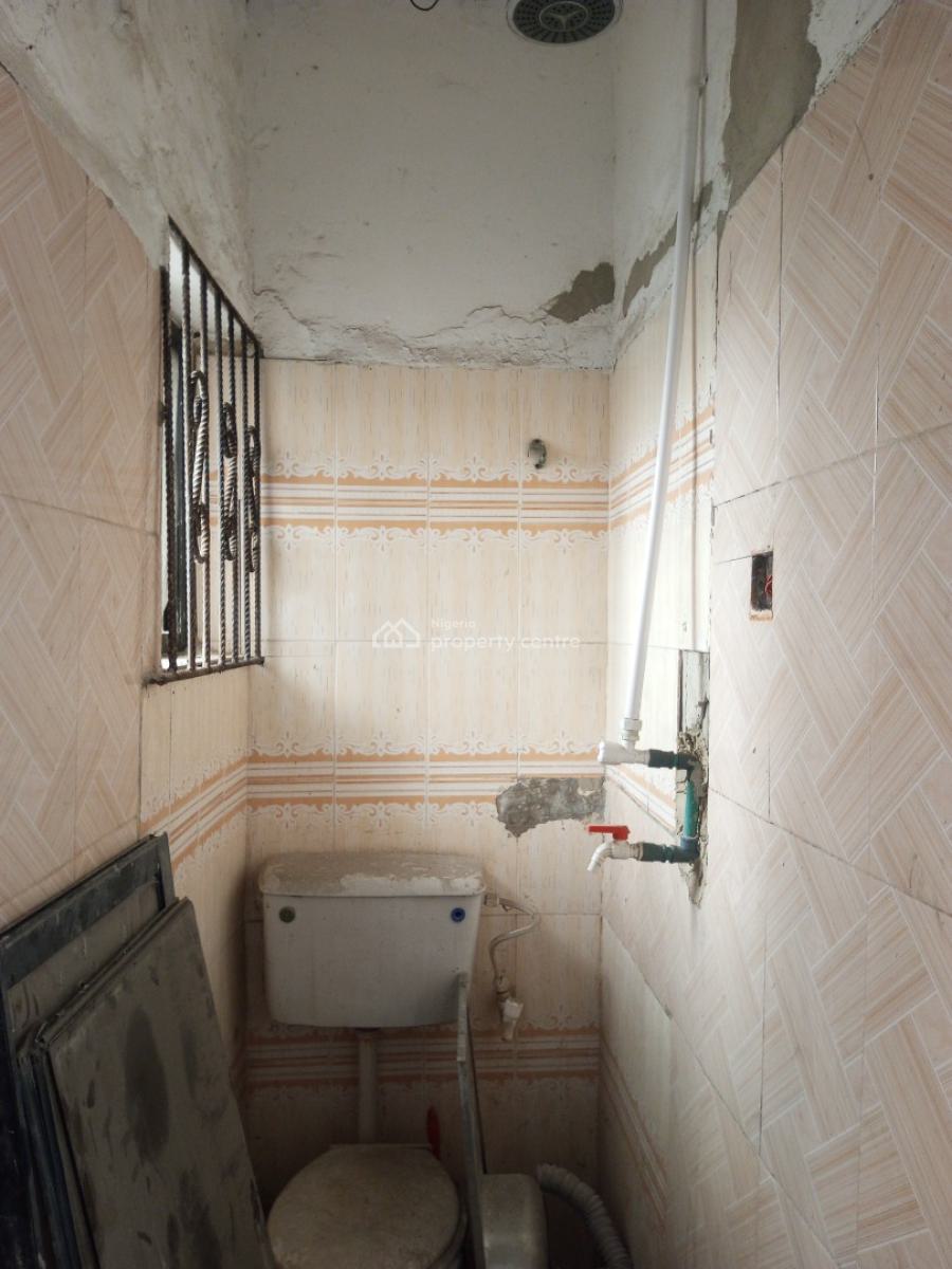 Commercial Building for Hotel/lodging/guesthouse Facing The Road, Badore, Ajah, Lagos, Hotel / Guest House for Rent