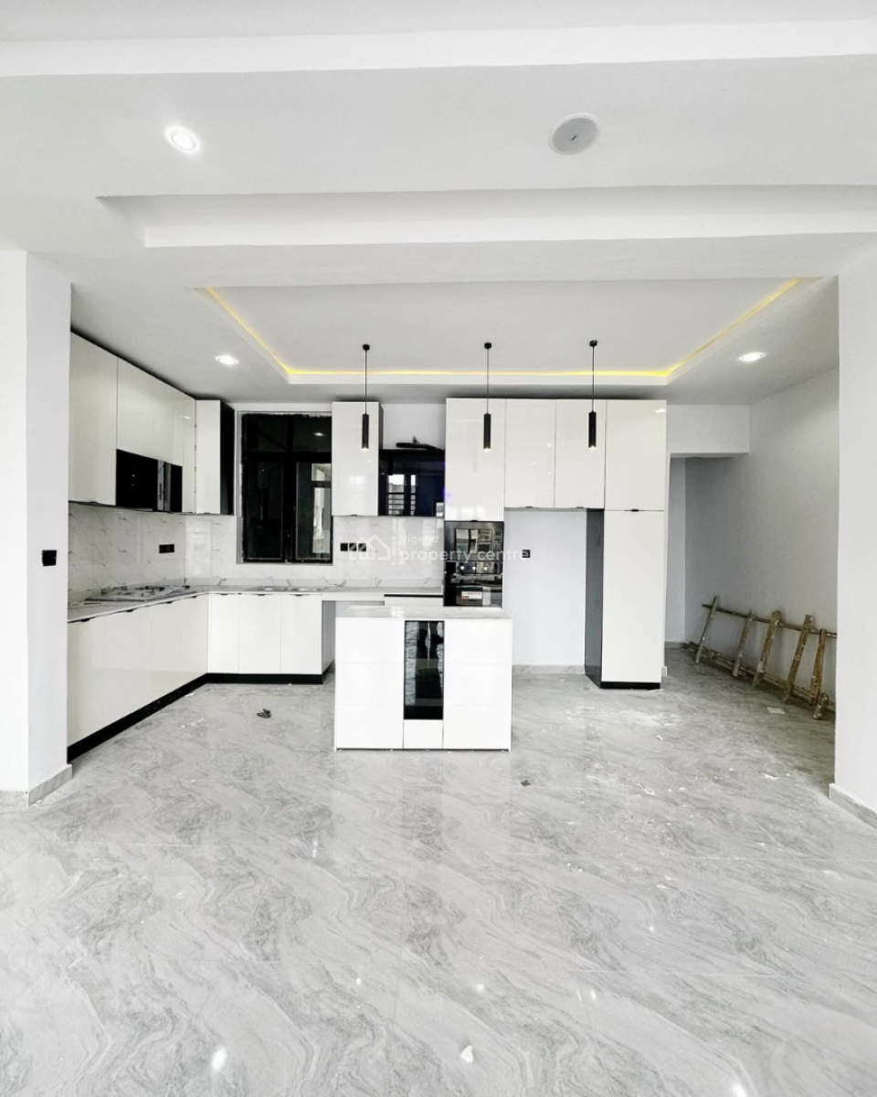 Newly Built Apartment, Ikota, Lekki, Lagos, Flat / Apartment for Sale