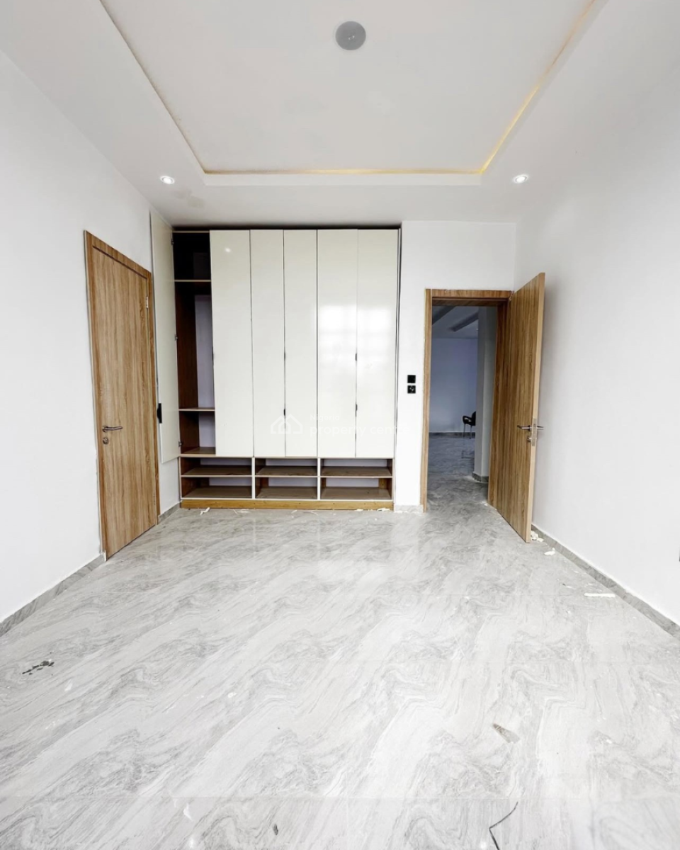 Newly Built Apartment, Ikota, Lekki, Lagos, Flat / Apartment for Sale